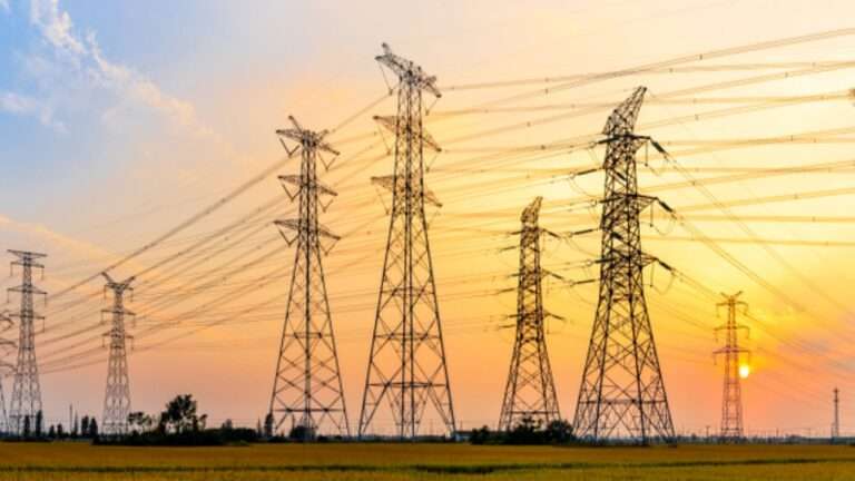 Electricity Bills Set to Decrease in November with Proposed Refund