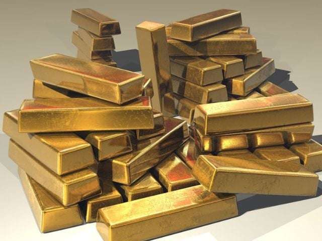 Gold Prices Hit Record High in Pakistan, Forex Reserves Drop Due to Debt Repayments