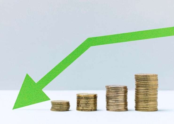 Govt Revises Inflation Forecast for March as Economic Outlook Remains Uncertain