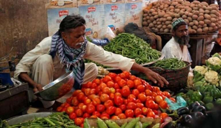 Higher Food Prices Drive Short-Term Inflation: A Growing Concern