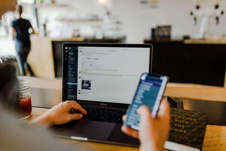 Top 5 Online Jobs for Beginners in Pakistan 2025