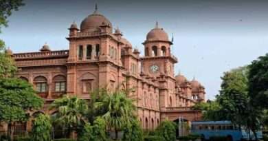 Big decision of PU Order to vacate the hostel in summer holidays