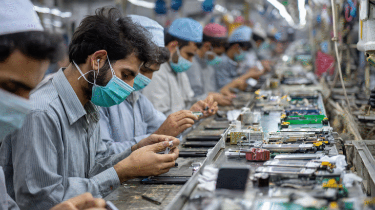 Local Mobile Production Remains Strong in Pakistan — Over 17 Million Handsets Assembled in 2025